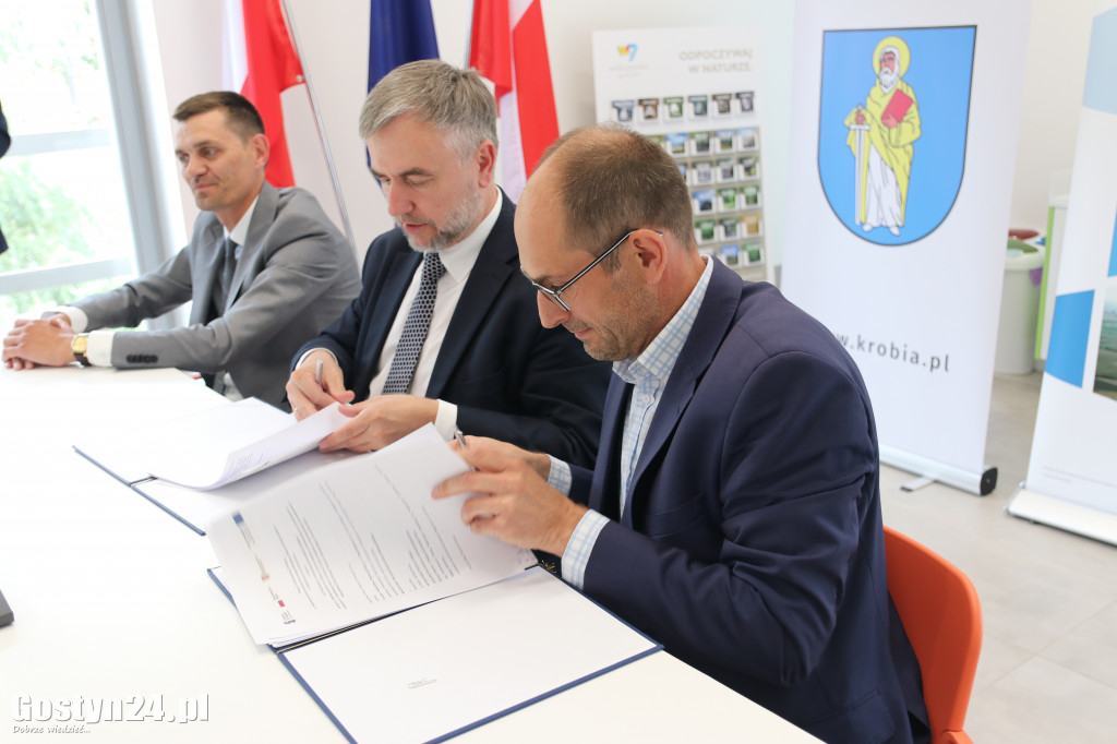 Marszałek i burmistrz podpisali umowę