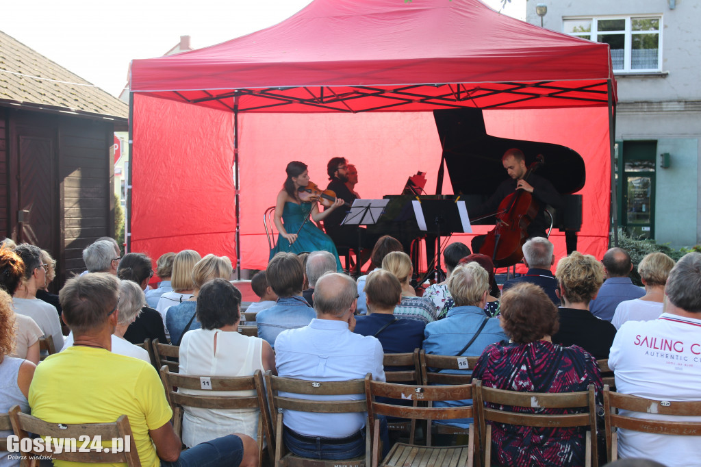 Koncert Tria im. Wiłkomirskich w Gostyniu