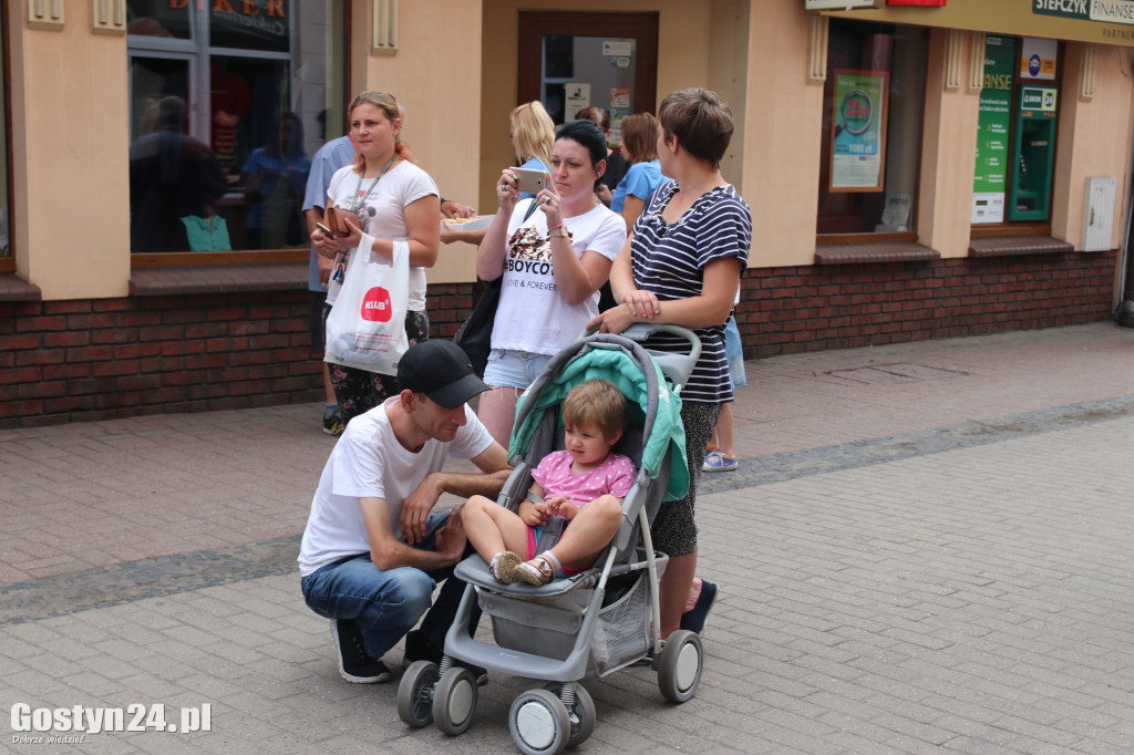 Dożynkowy happening na gostyńskim deptaku