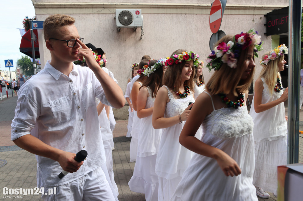 Dożynkowy happening na gostyńskim deptaku