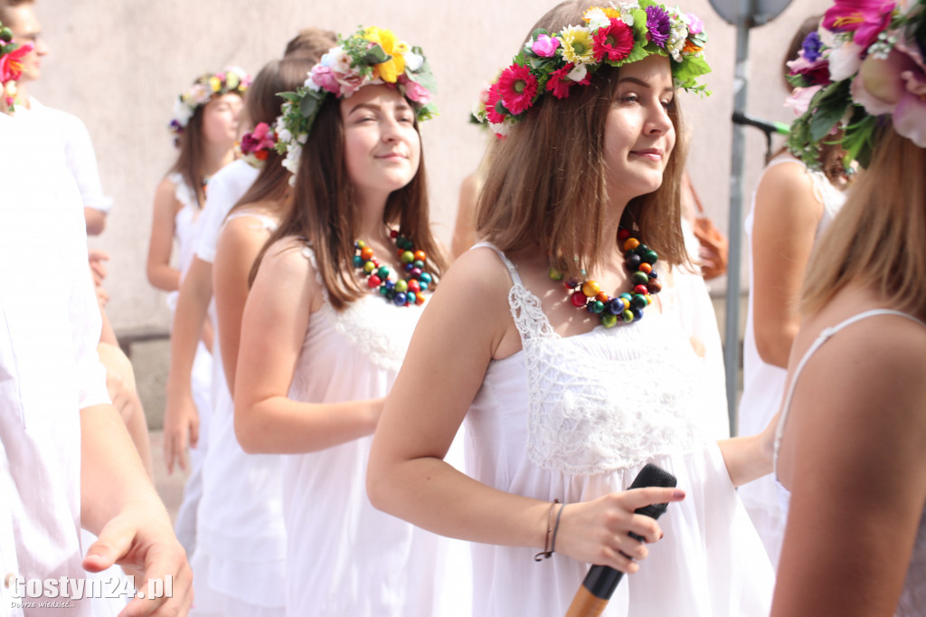 Dożynkowy happening na gostyńskim deptaku