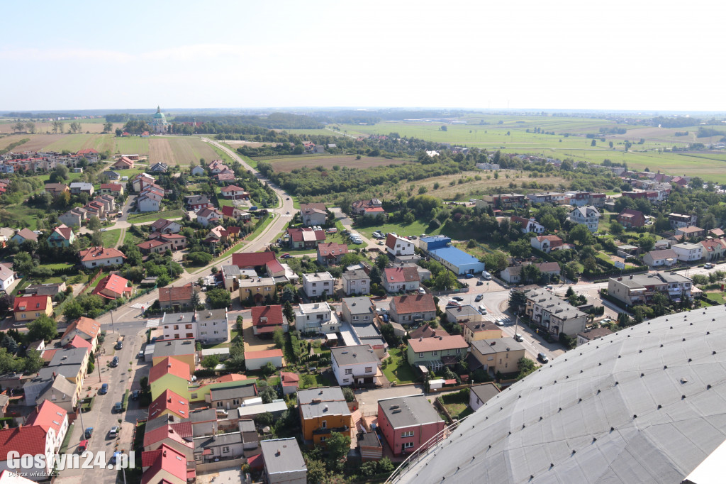 Gostyńska Cukierniczka w środku na zewnątrz