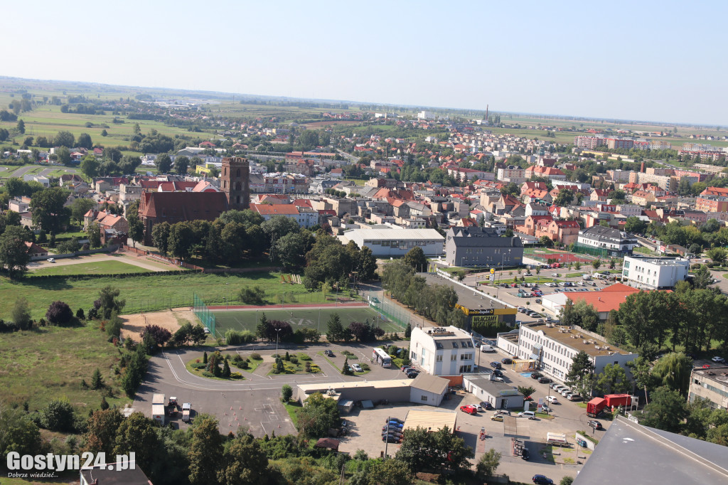 Gostyńska Cukierniczka w środku na zewnątrz