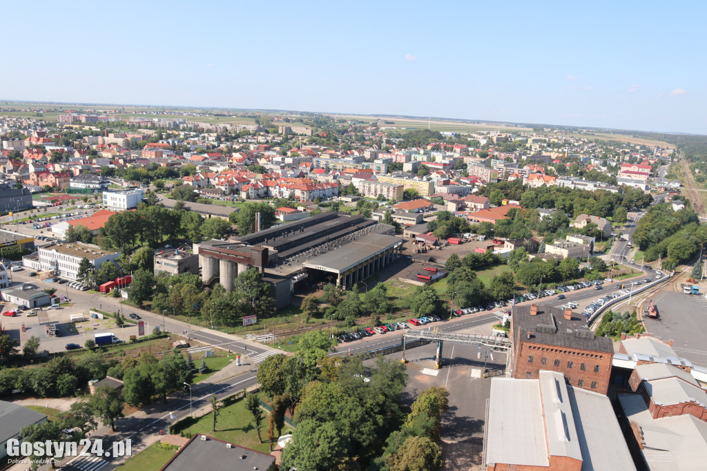 Gostyńska Cukierniczka w środku na zewnątrz