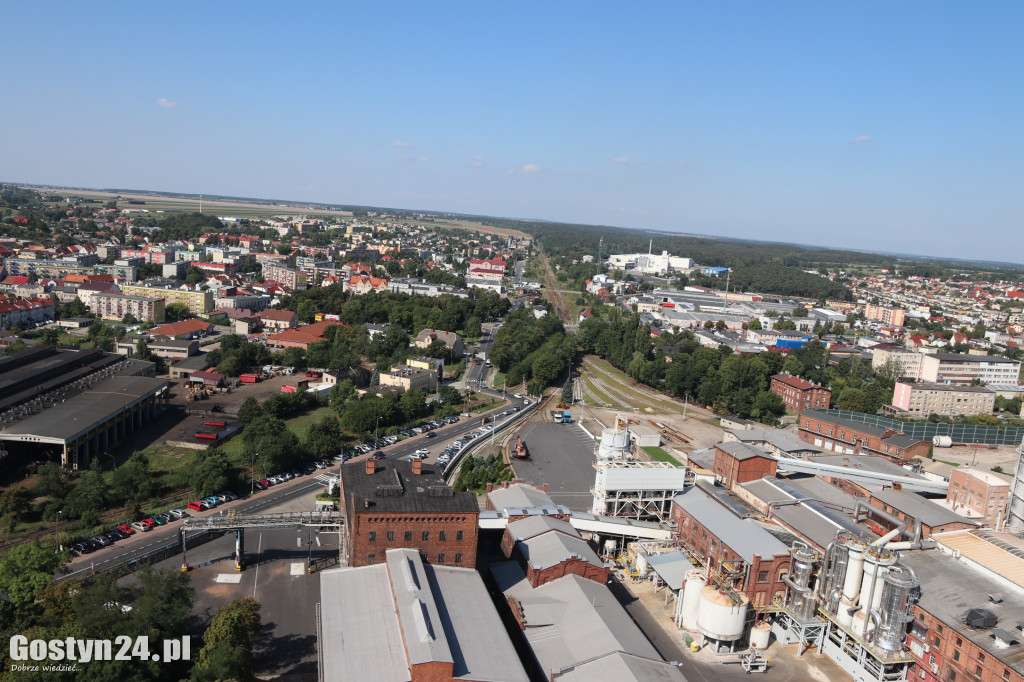 Gostyńska Cukierniczka w środku na zewnątrz