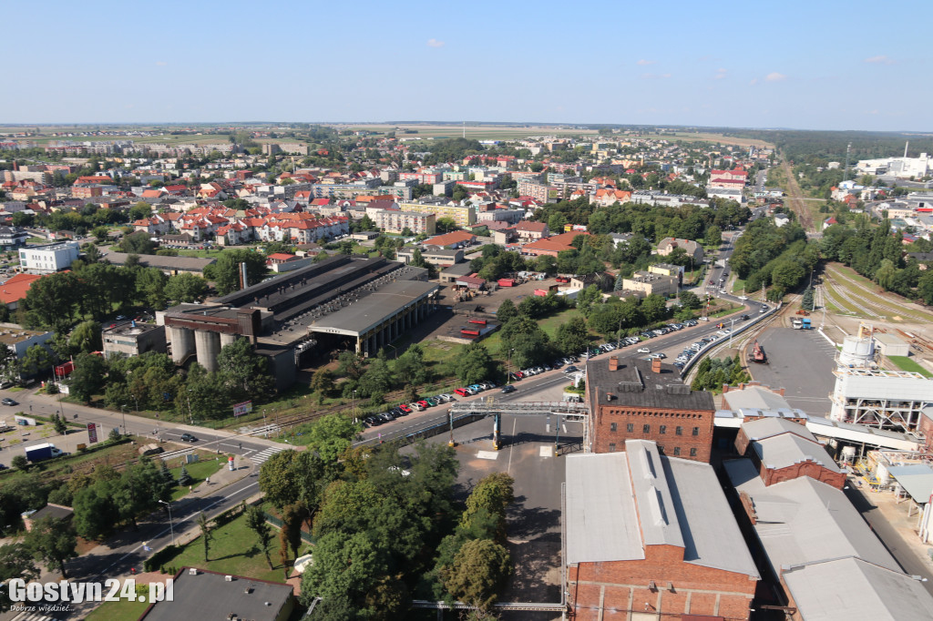 Gostyńska Cukierniczka w środku na zewnątrz