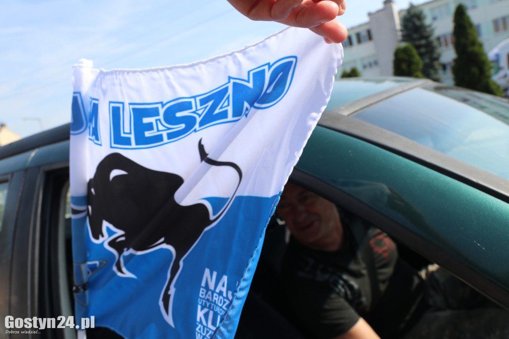 Flagowanie z Unią Leszno w Gostyniu