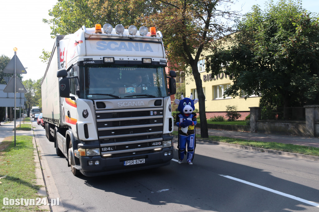 Flagowanie z Unią Leszno w Gostyniu