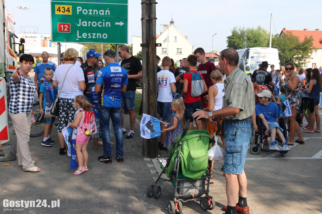 Flagowanie z Unią Leszno w Gostyniu