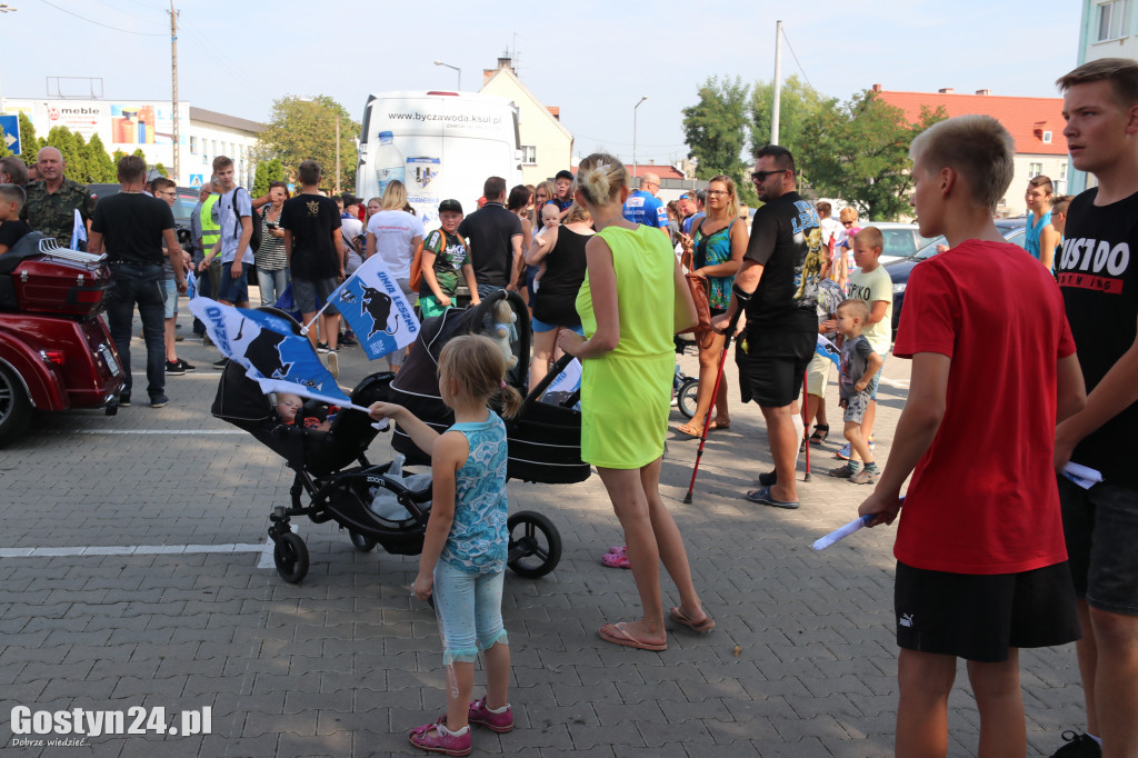 Flagowanie z Unią Leszno w Gostyniu