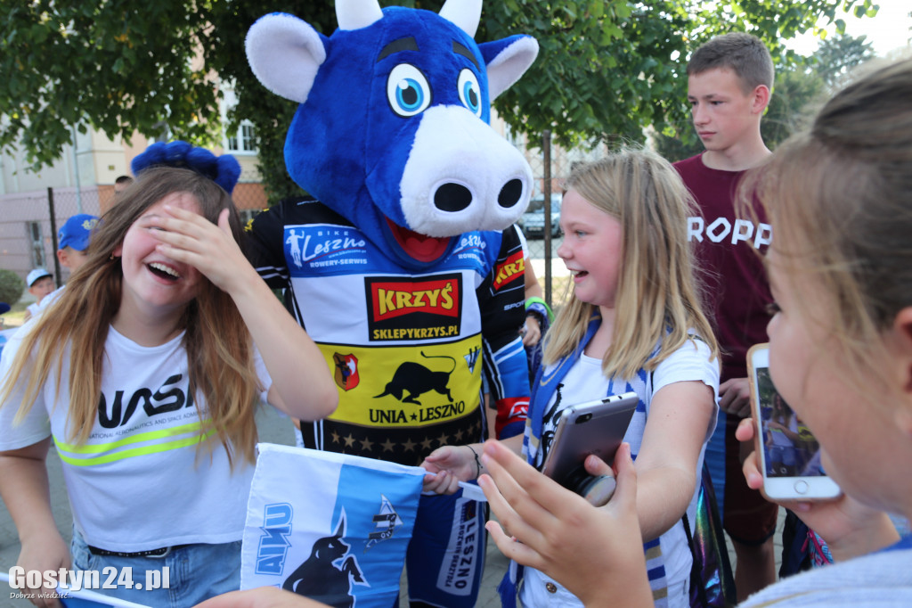 Flagowanie z Unią Leszno w Gostyniu