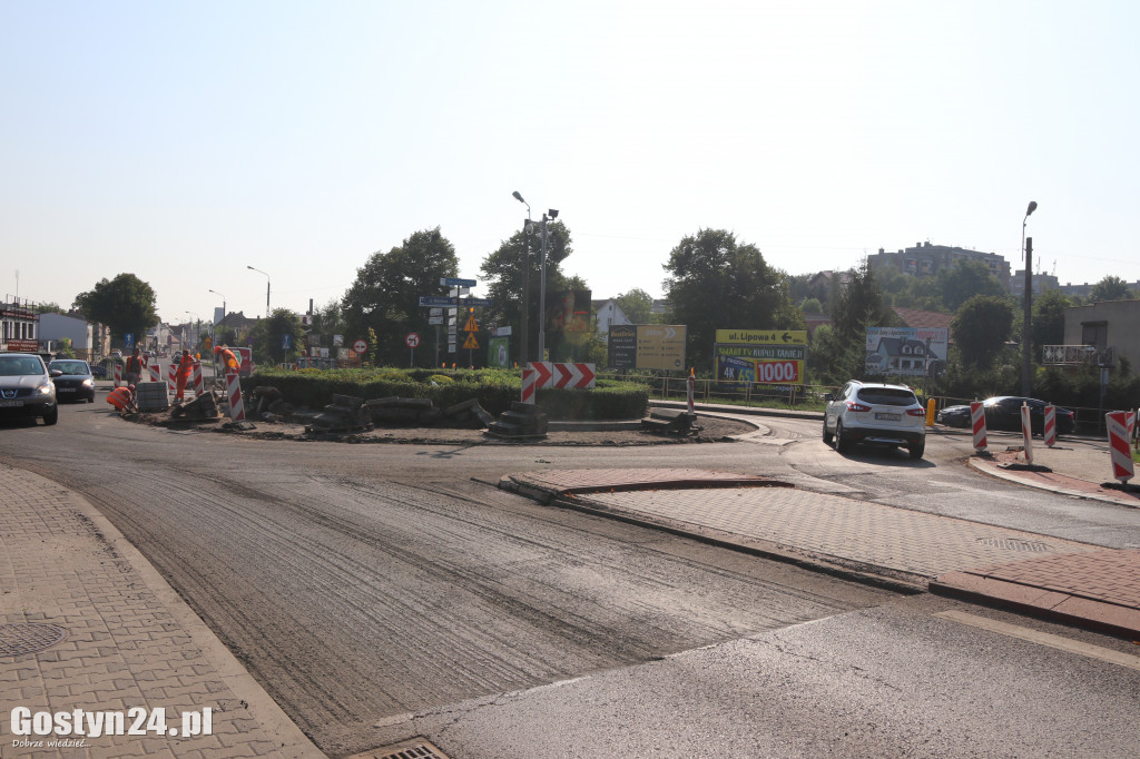 Prace drogowe na krajowej 12 w Gostyniu