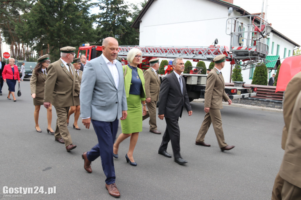 Nadanie sztandaru Nadleśnictwu Piaski