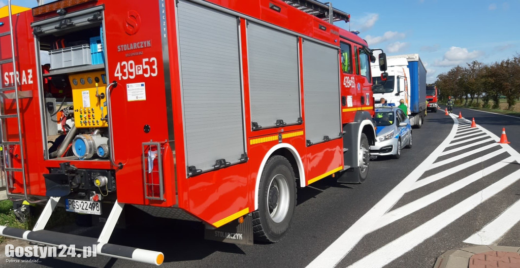 Dachowanie na drodze wojewódzkiej 434
