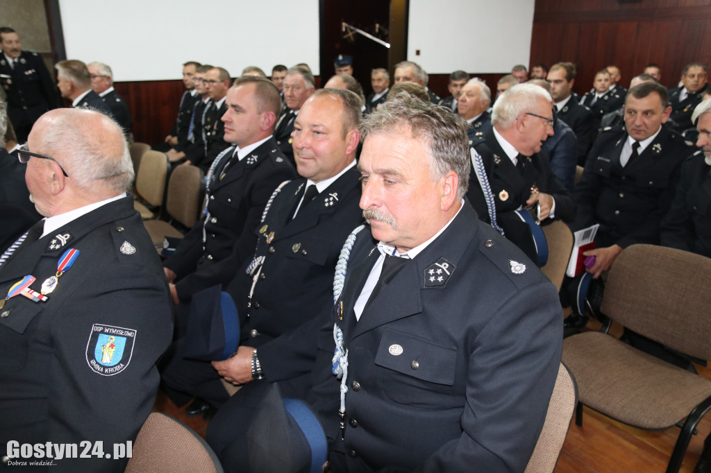 Straży z OSP podpisali umowy z rządem