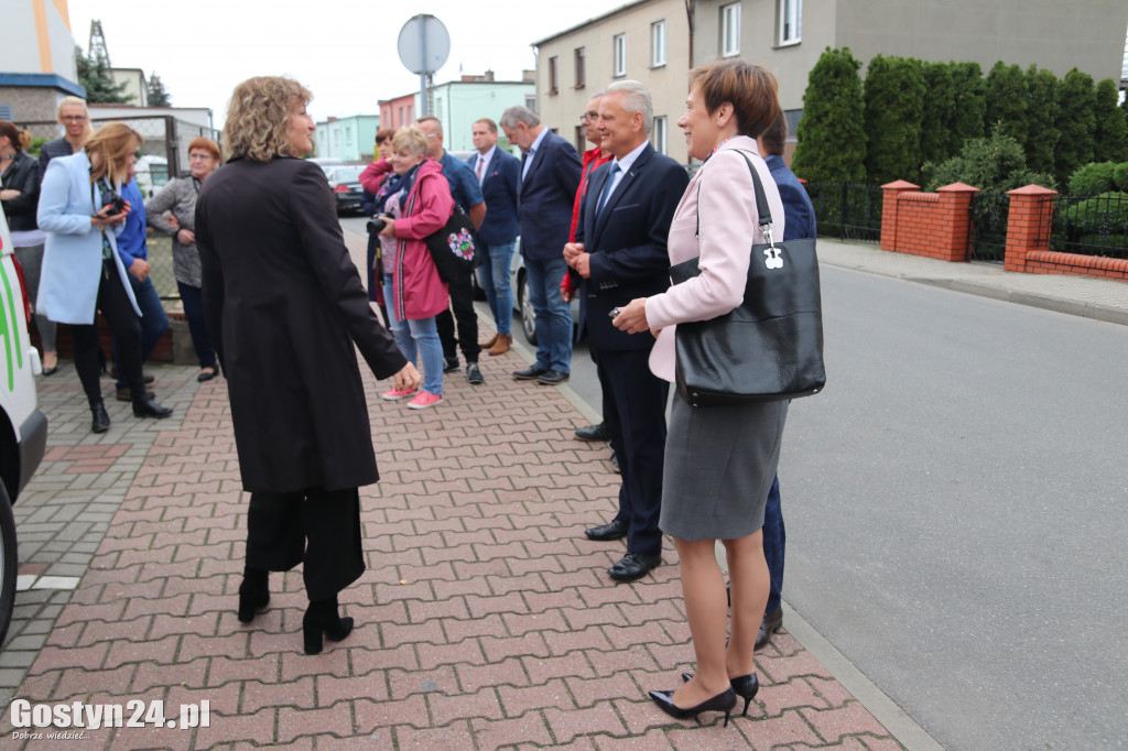 Podopieczni ŚDS w Gostyniu mają nowe auto