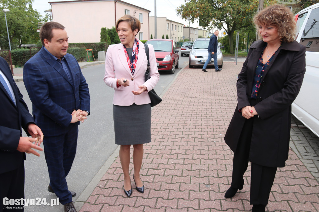 Podopieczni ŚDS w Gostyniu mają nowe auto