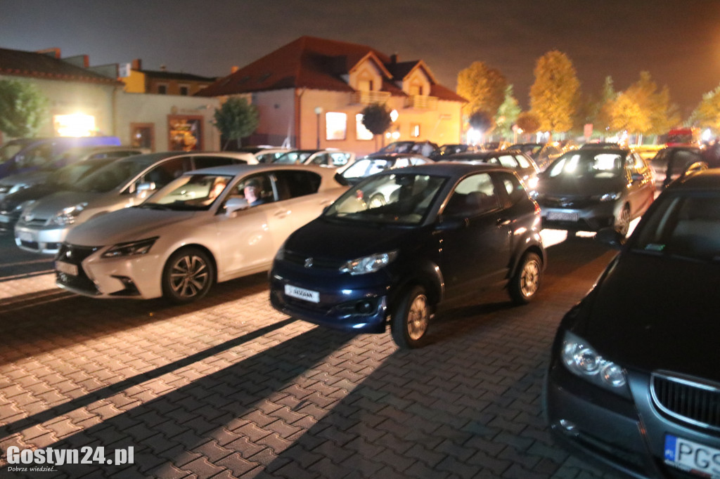 Kino samochodowe w Pępowie