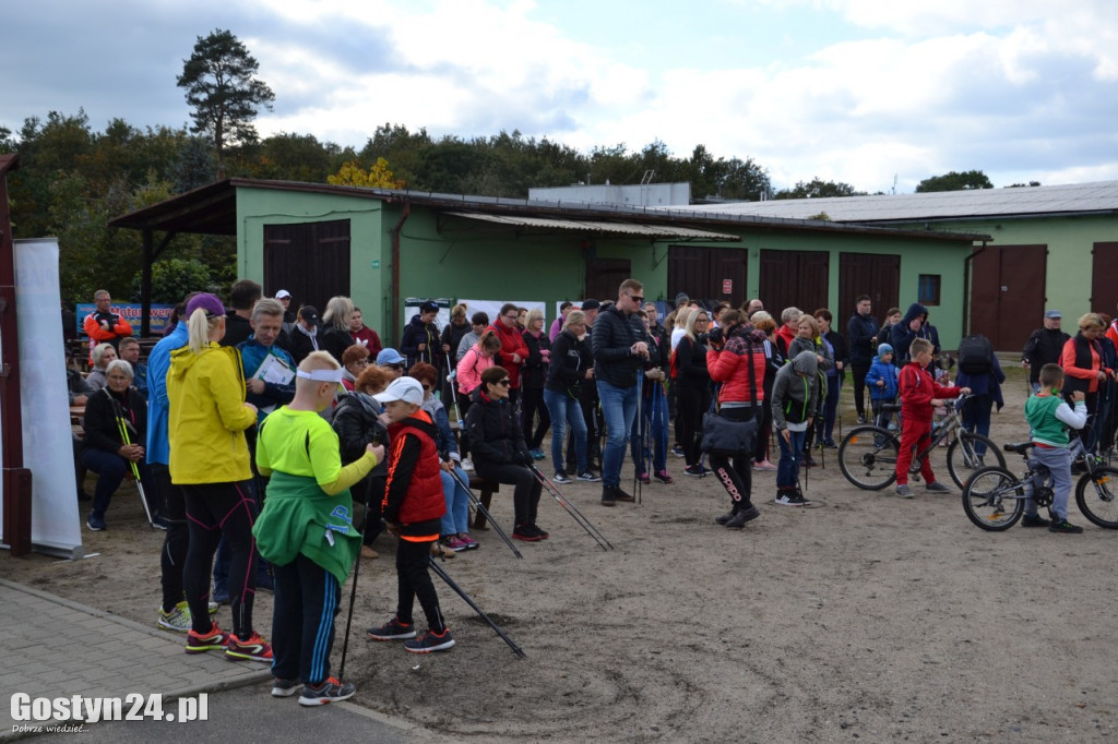 Otwarcie tras nordic walking w Piaskach