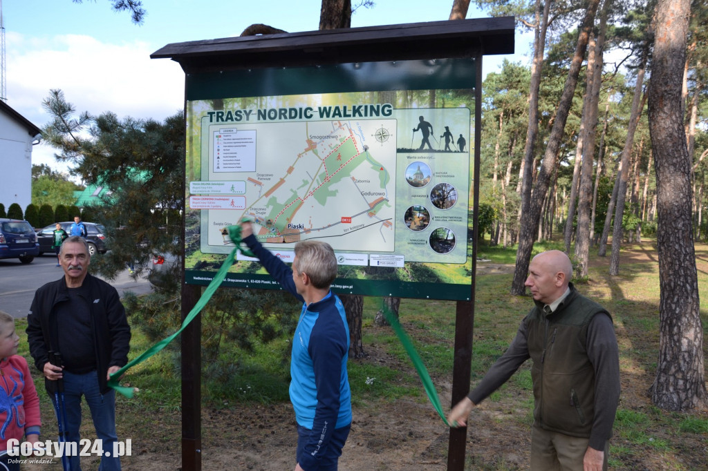 Otwarcie tras nordic walking w Piaskach