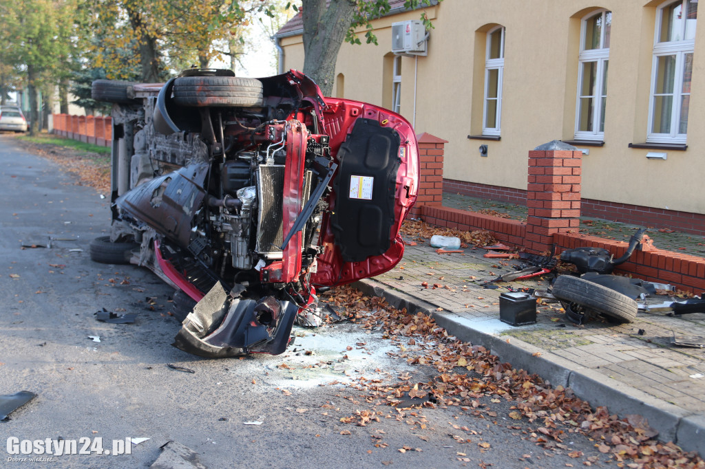 Wypadek dwóch aut w Ziółkowie