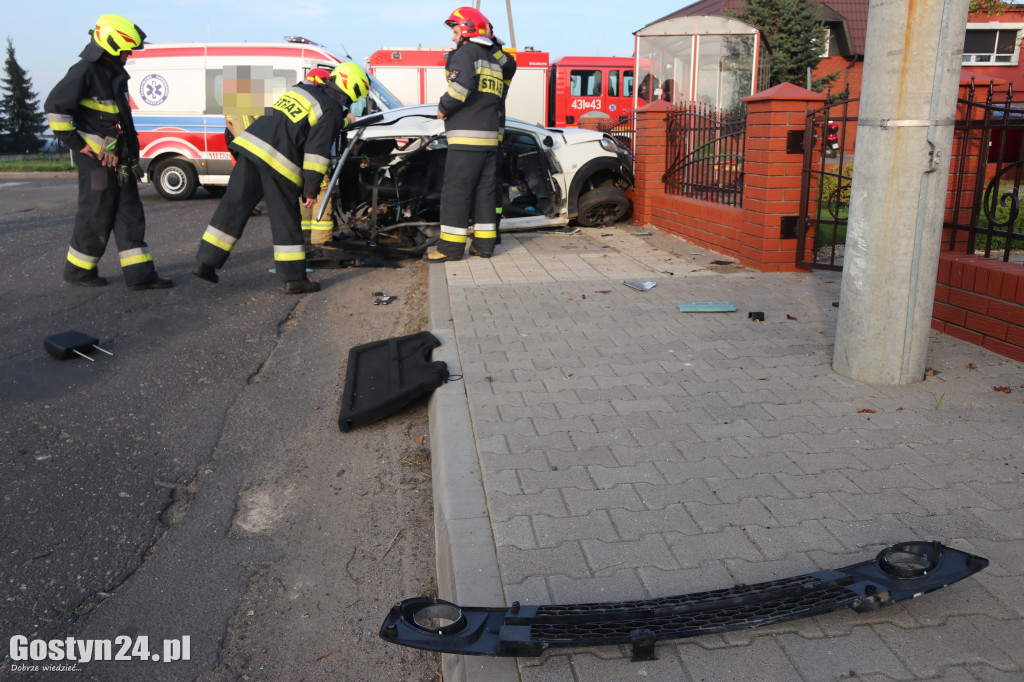 Wypadek dwóch aut w Ziółkowie