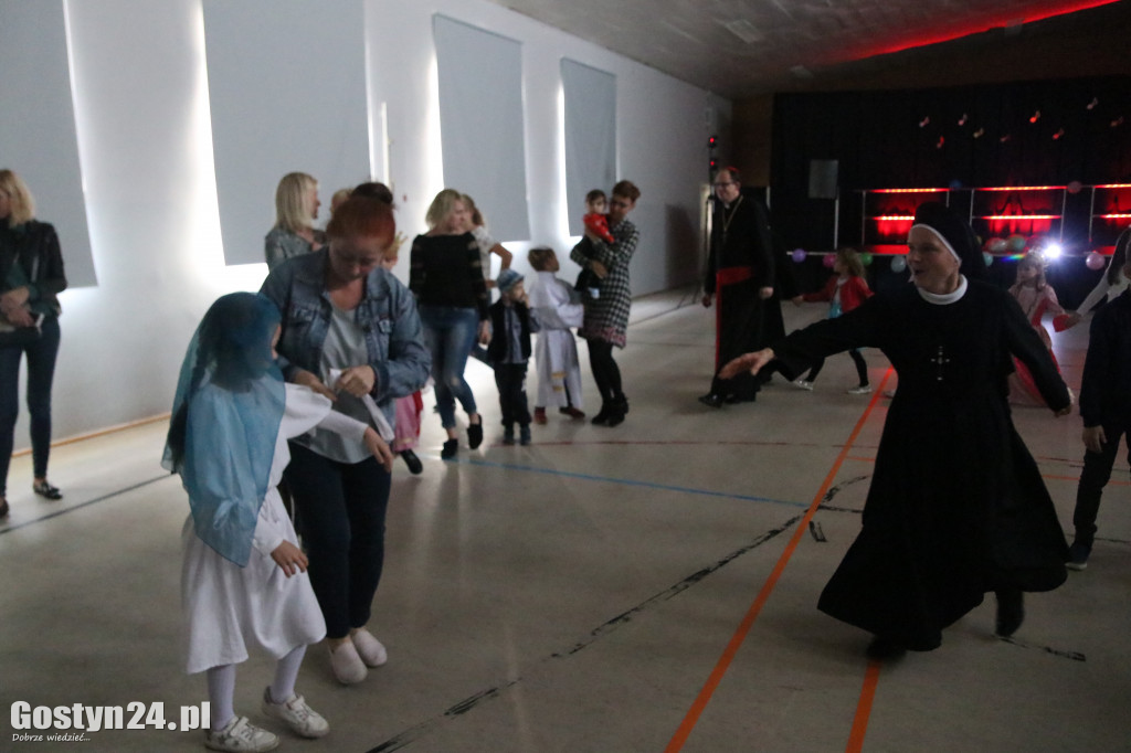 Pierwszy Bal Wszystkich Świętych w Pępowie