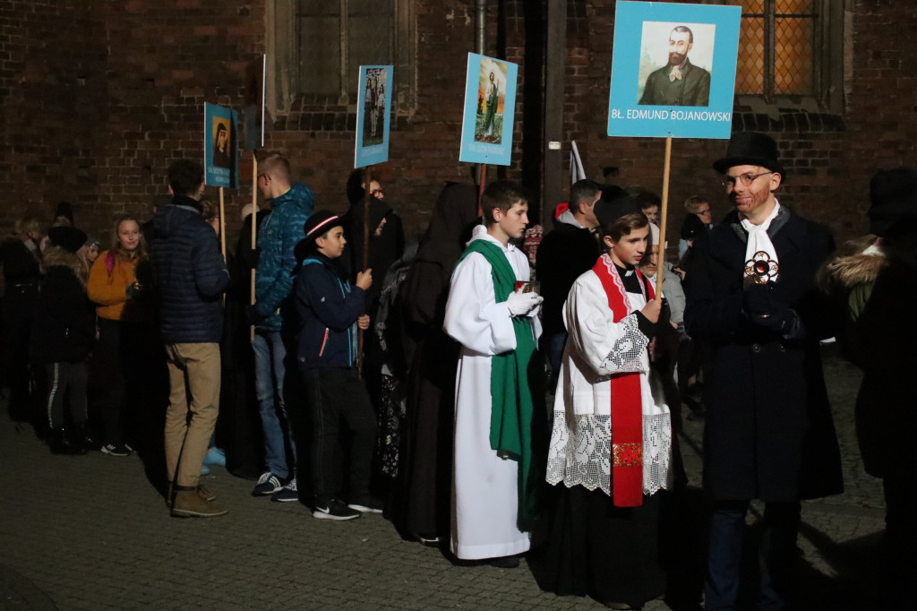 Marsz Wszystkich Świętych w Gostyniu