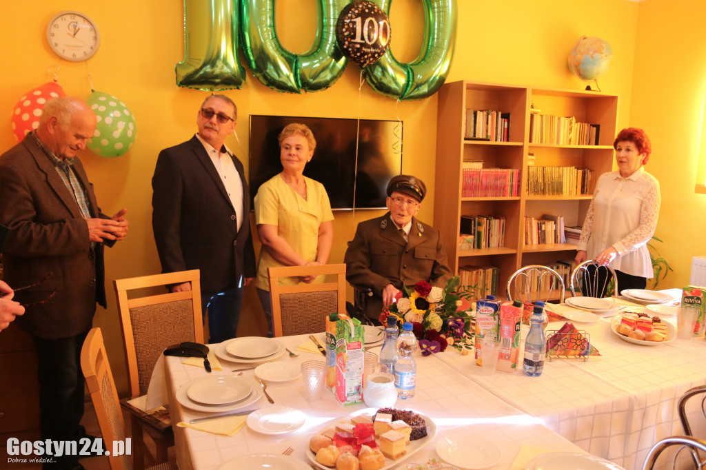 100 urodziny pana Franciszka w DZiS w Szelejewie