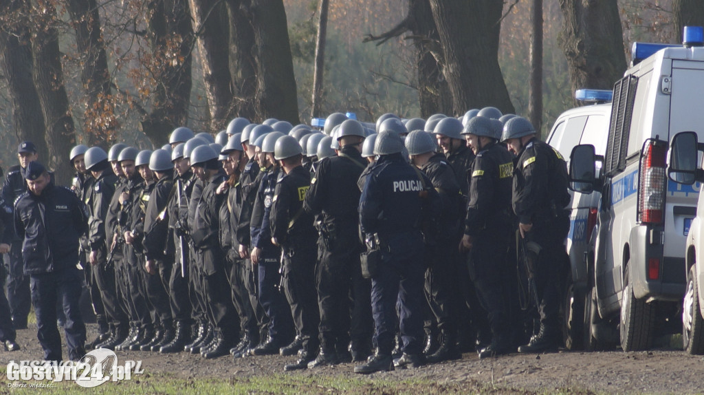Obława pod Lesznem po napadzie na pocztę
