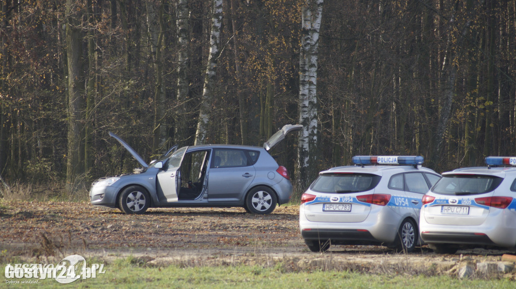 Obława pod Lesznem po napadzie na pocztę
