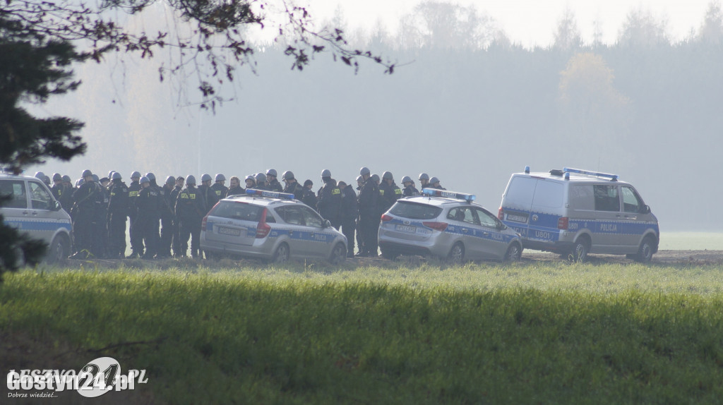 Obława pod Lesznem po napadzie na pocztę