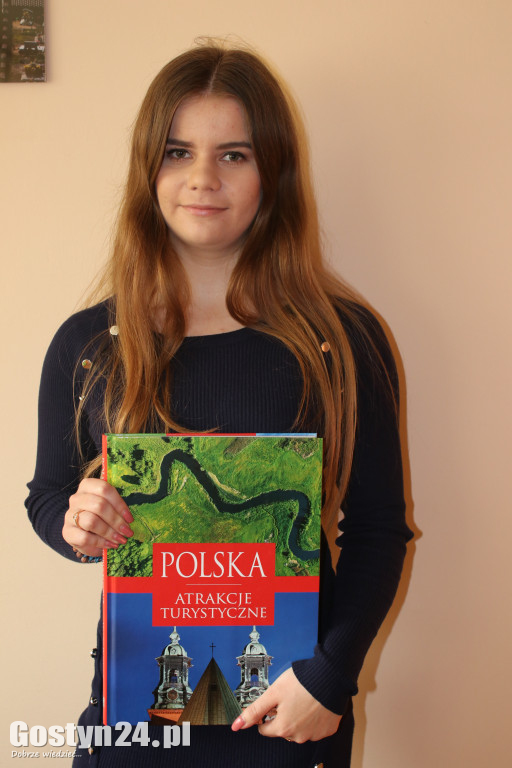 Najlepsi maturzyści odebrali nagrody pieniężne