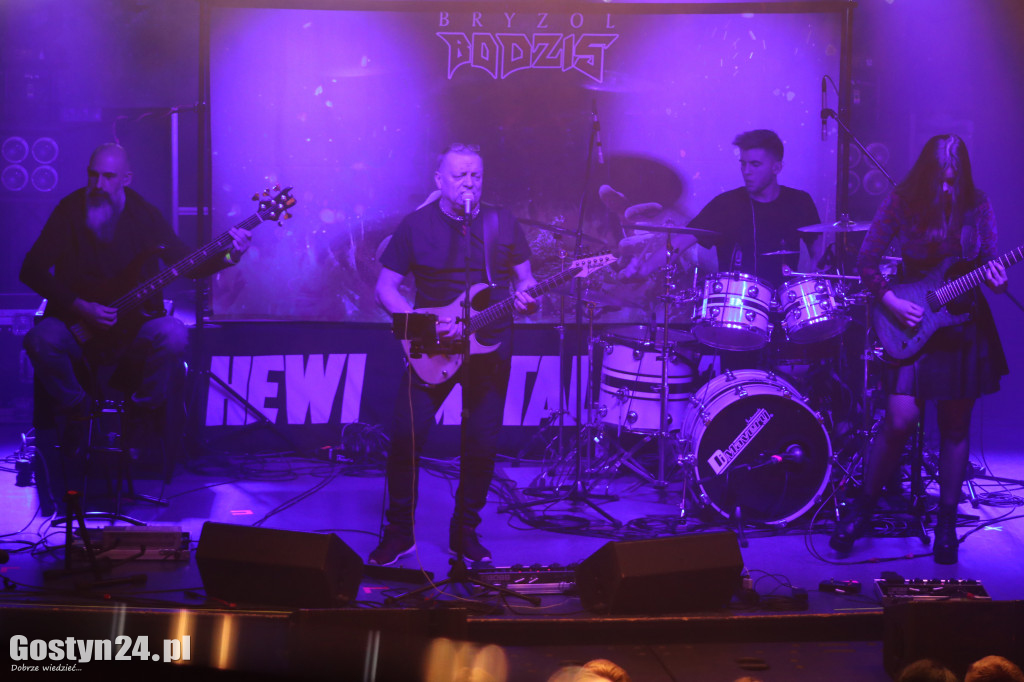Koncert Nocnego Kochanka w GOK Hutnik