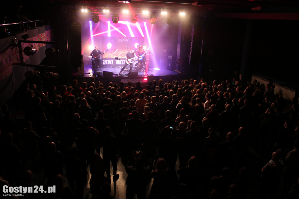 Koncert Nocnego Kochanka w GOK Hutnik