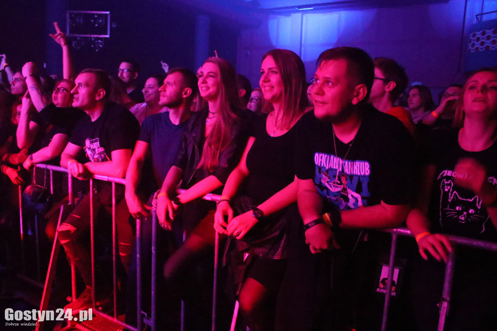 Koncert Nocnego Kochanka w GOK Hutnik