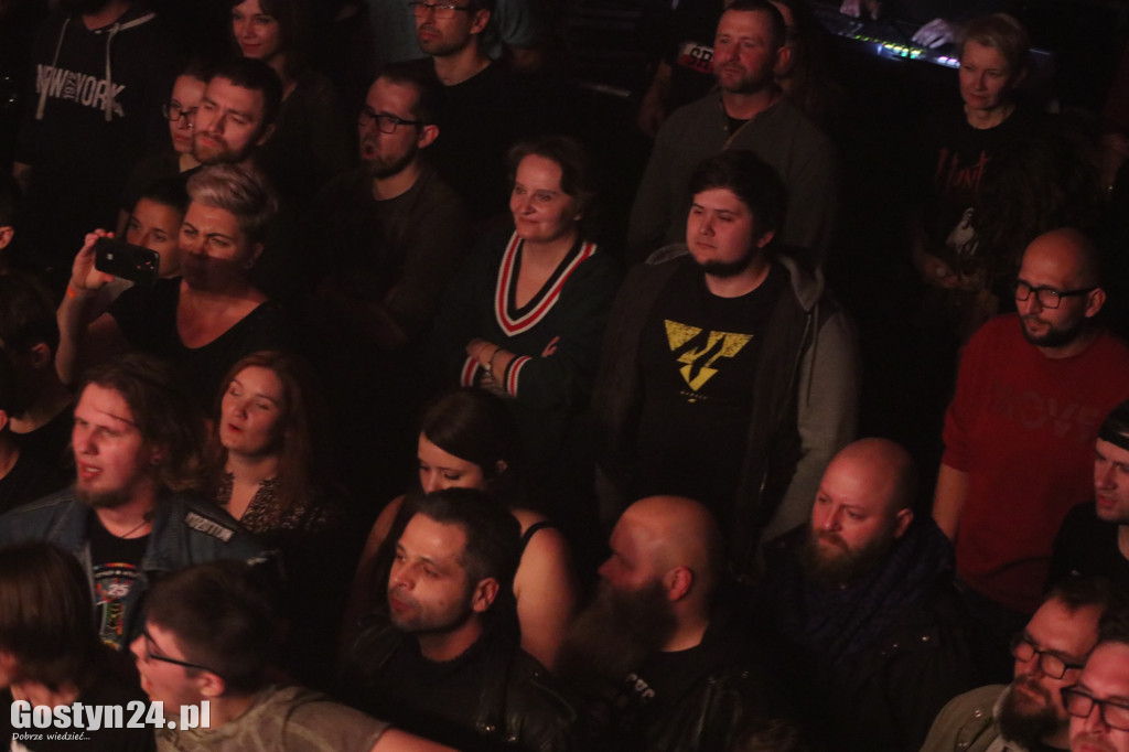 Koncert Nocnego Kochanka w GOK Hutnik
