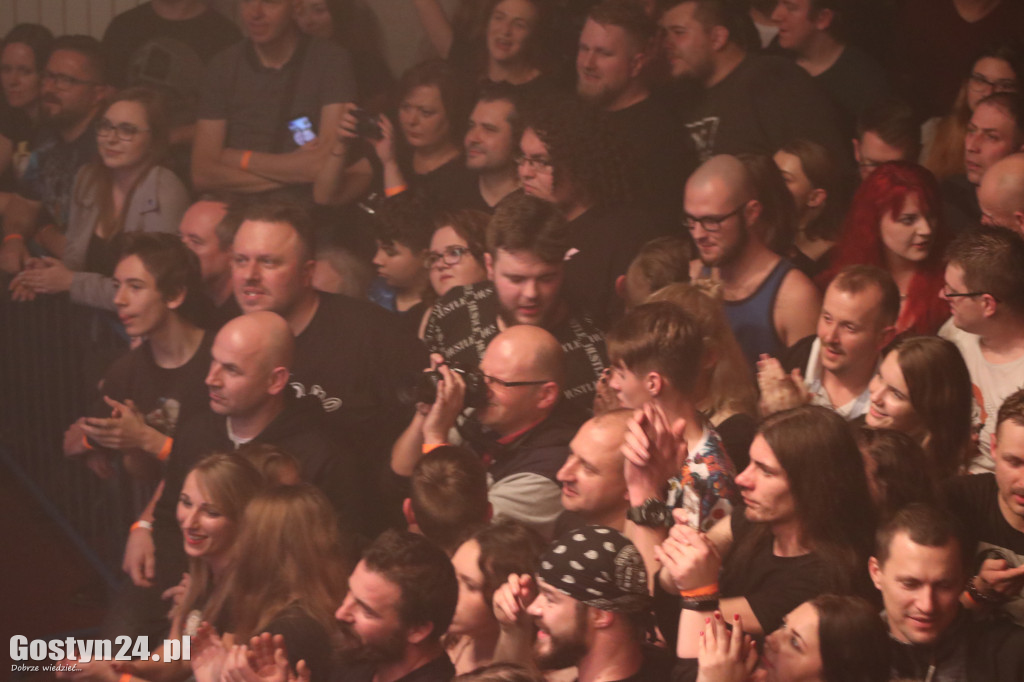 Koncert Nocnego Kochanka w GOK Hutnik