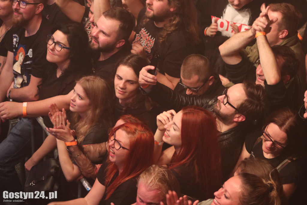 Koncert Nocnego Kochanka w GOK Hutnik