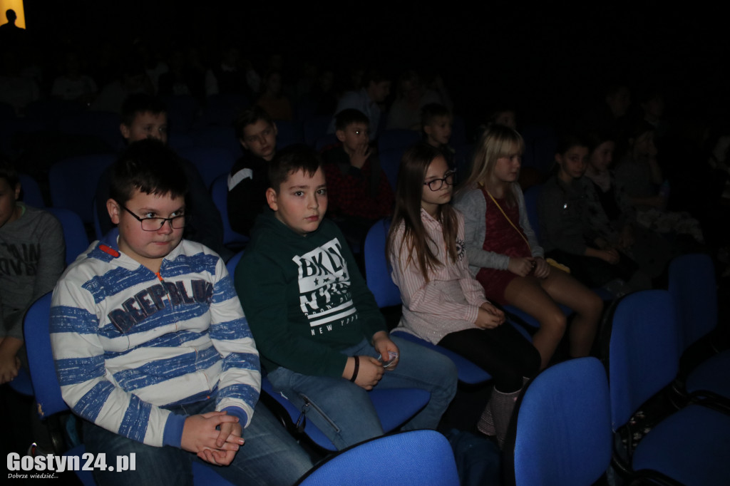 II Przegląd Spektakli Profilaktycznych w GOK Hutnik