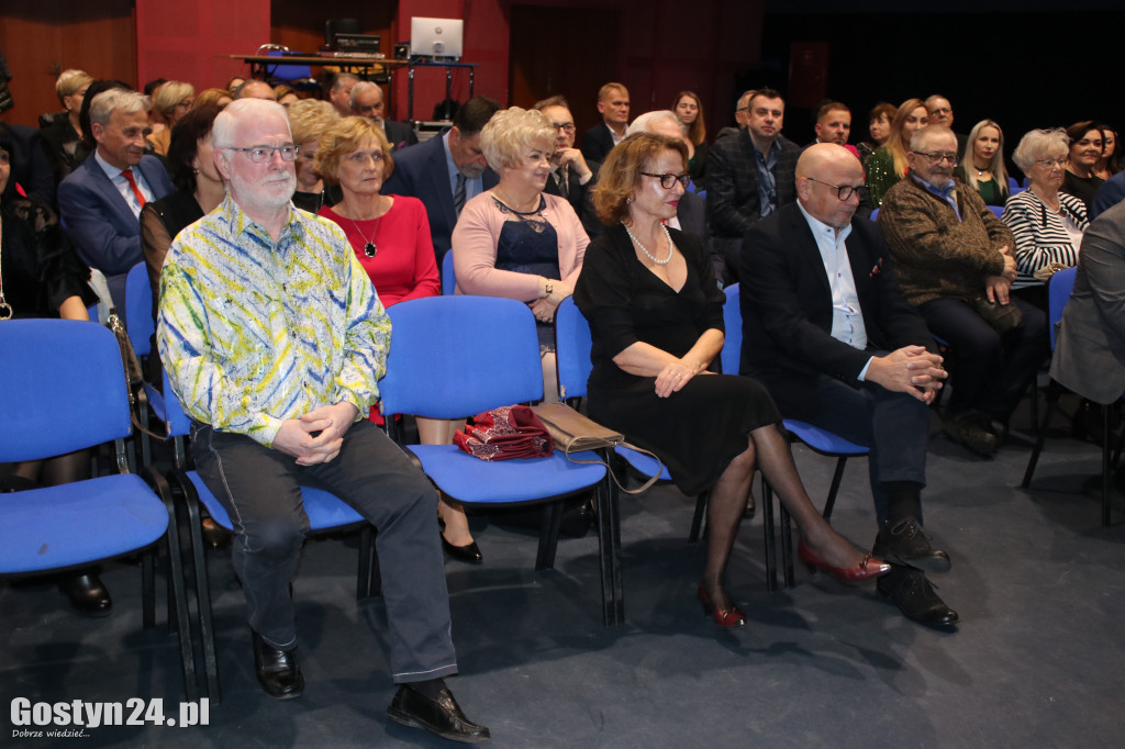 Gostyńskie i francuskie serca dla Afryki