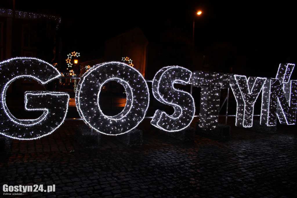 Świąteczny ryneczek na gostyńskim rynku