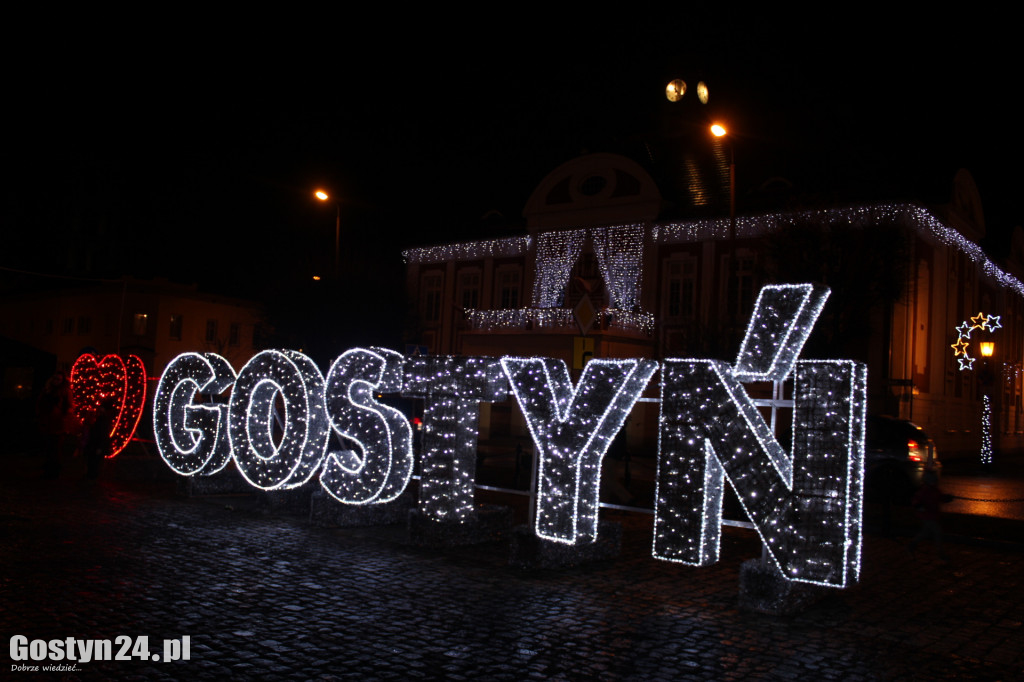 Świąteczny ryneczek na gostyńskim rynku