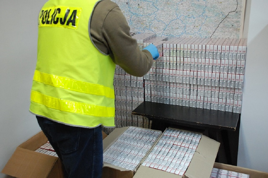 Zatrzymali 5 tys. paczek papierosów bez akcyzy