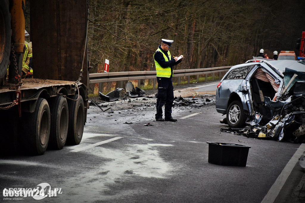 Tragiczny wypadek z udziałem 28-latki z naszego powiatu