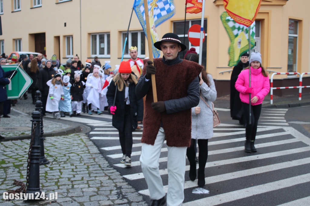 Orszak Trzech Króli przeszedł ulicami Gostynia