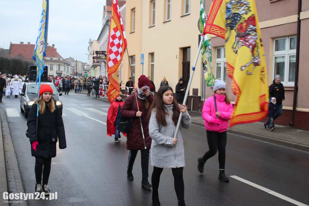 Orszak Trzech Króli przeszedł ulicami Gostynia