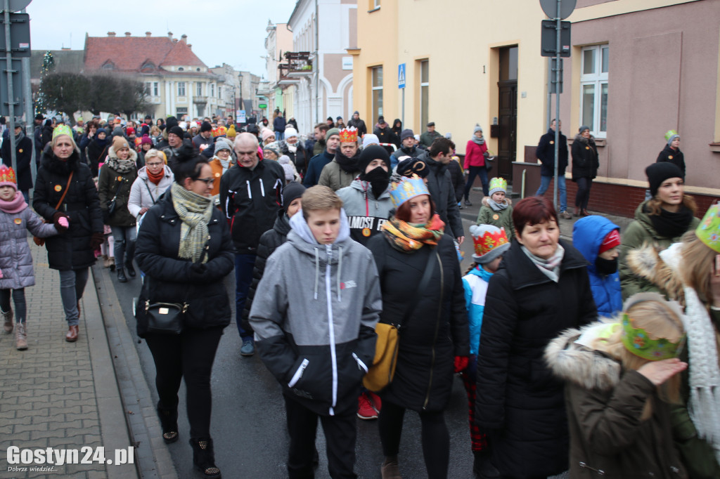 Orszak Trzech Króli przeszedł ulicami Gostynia