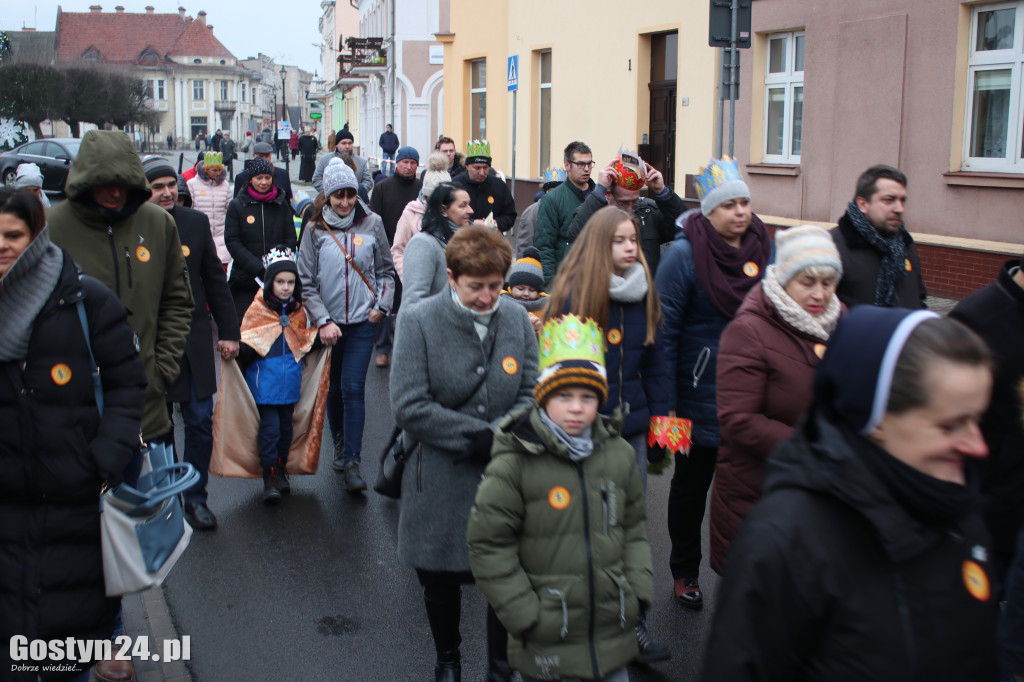 Orszak Trzech Króli przeszedł ulicami Gostynia