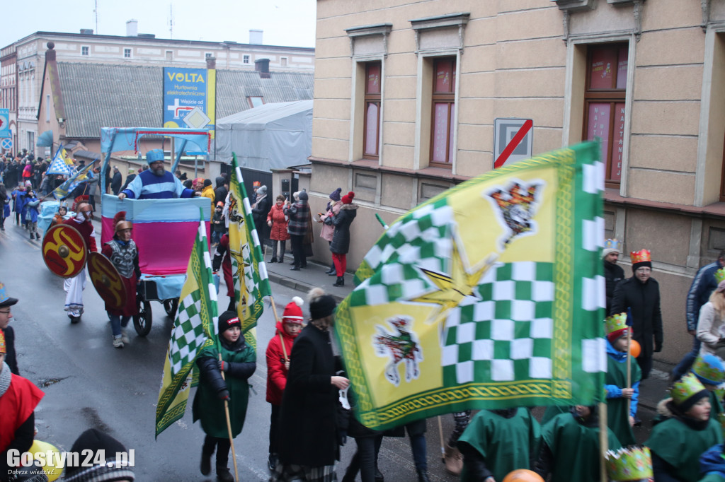 Orszak Trzech Króli ulicami Krobi